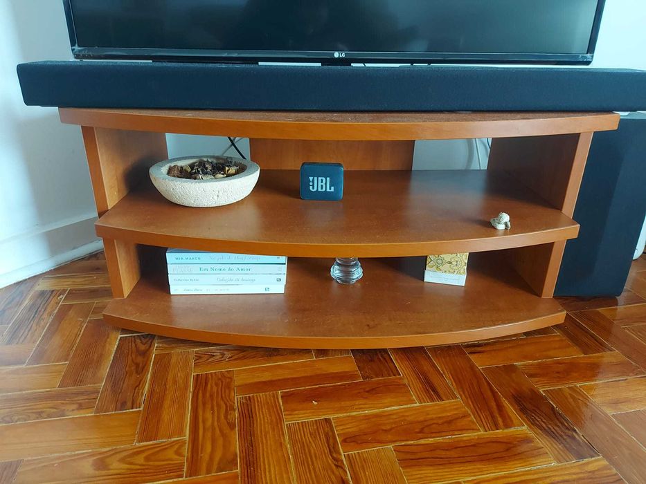 Móvel Televisão madeira maciça