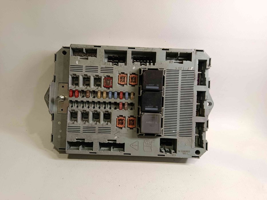 Caixa fusíveis / SAM / BSI JAGUAR XF (X250)