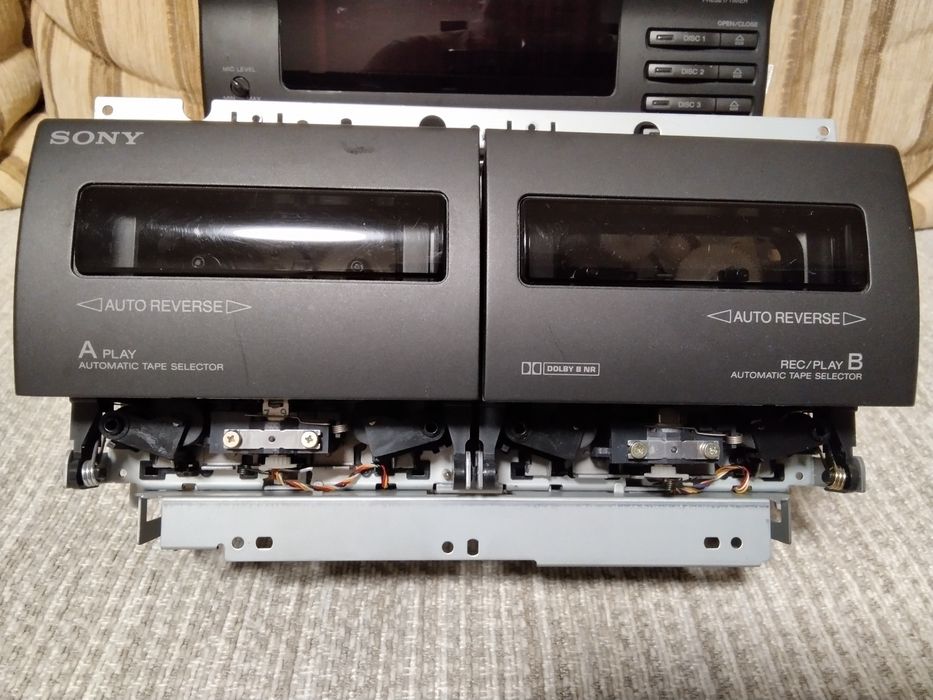 Ленто- протяжний механизм SONY
