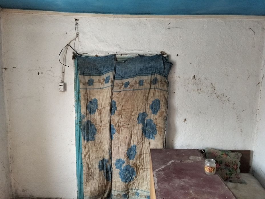 Продам хату у новоархангельську Чернишевського 9