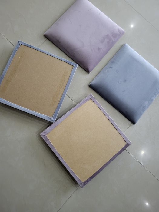 Panel ścienny tapicerowany