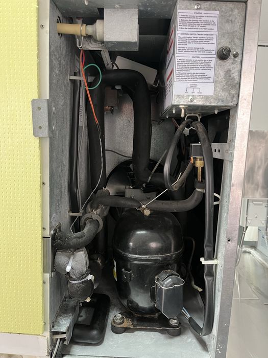 Льодогенератор  Hoshizaki KM - 650  300кг/добу БЕЗ БУНКЕРА