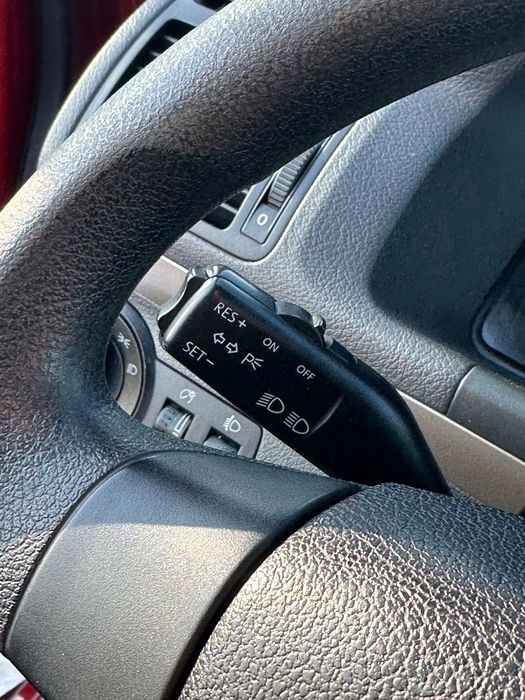 Продам Volkswagen Touran 2006 рік можлива розстрочка, кредит, обмін!