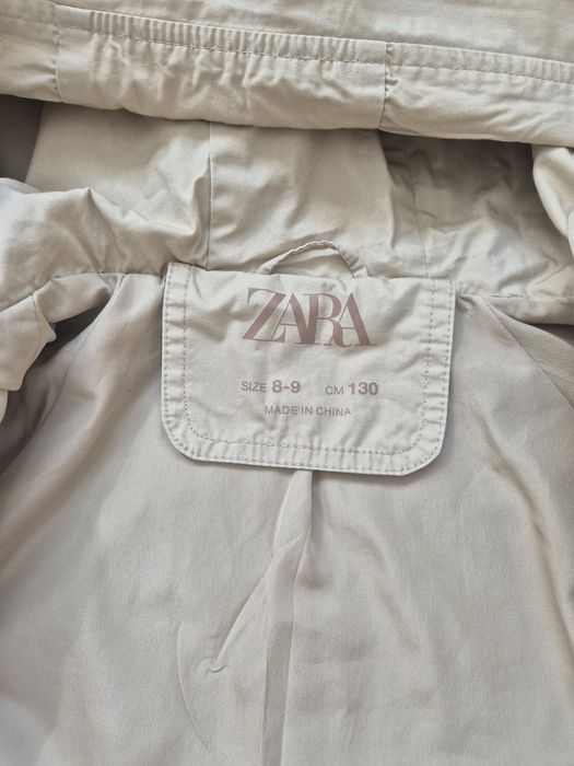 Легка куртка Zara 130 см