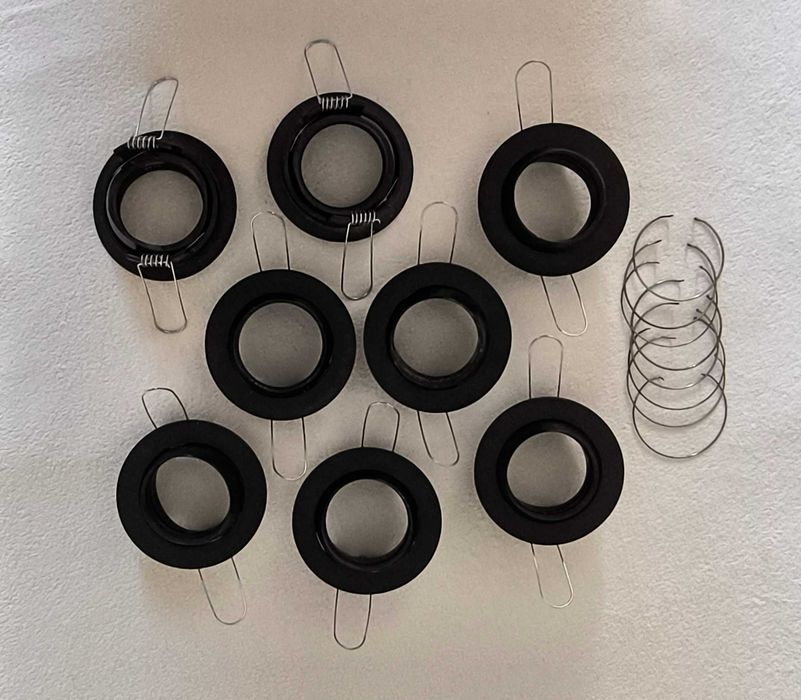 Oprawki do żarówek