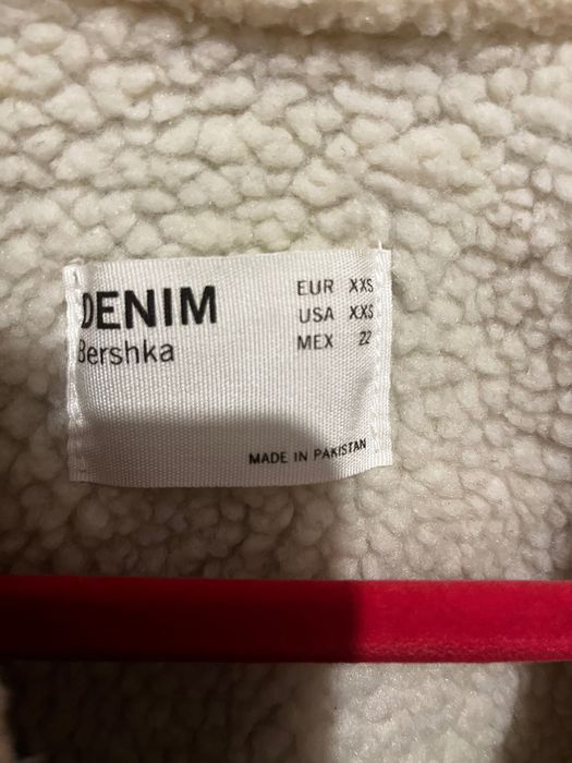 Casaco de ganga com pêlo (Bershka)