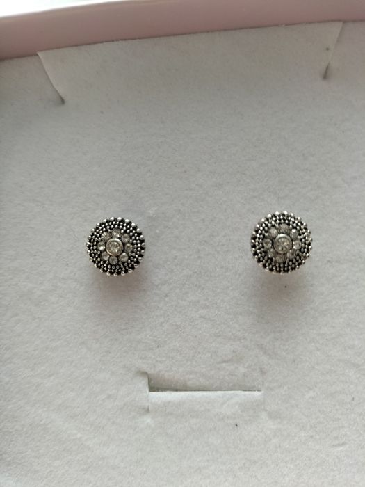 Zestaw 2 par kolczyków Orsay stan bardzo dobry.