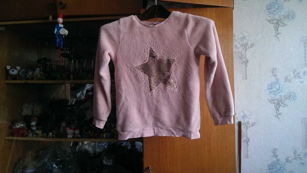 Махровый розовый свитшот для девочек, с пайетками от H&M 134-140 размр