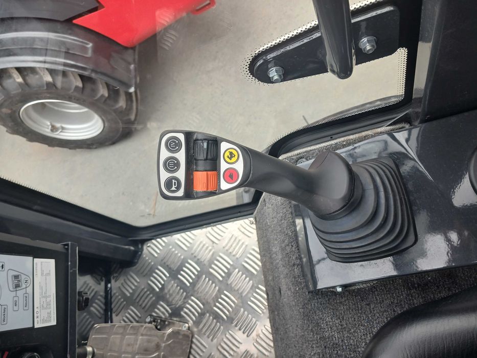Ładowarka kołowa HERACLES H220 (Wacker JCB Schaffer Weidemann ) Nowa