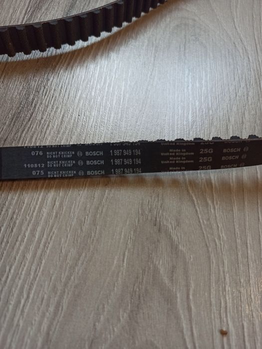 1­ 987­ 949­ 194 Bosch Ремінь ГРМ