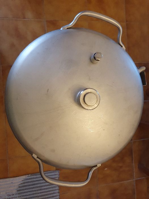 Cuba em inox 60 litros