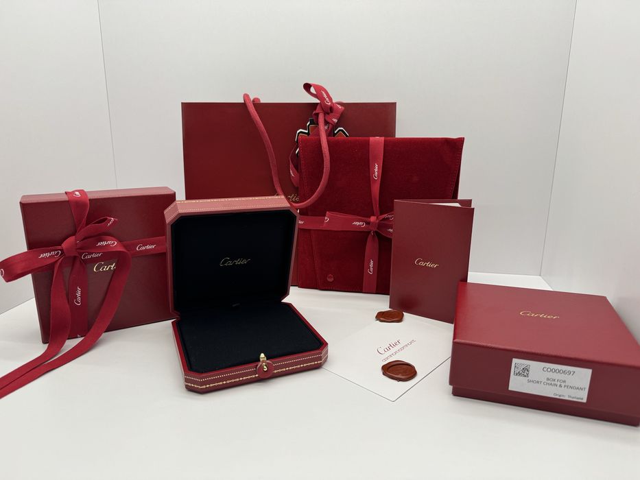 Оригінальний клмплект під підвіс Cartier Картьє.