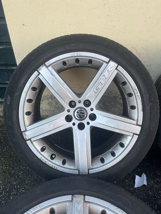 Jantes Momo Gtr r17 5x100 VW