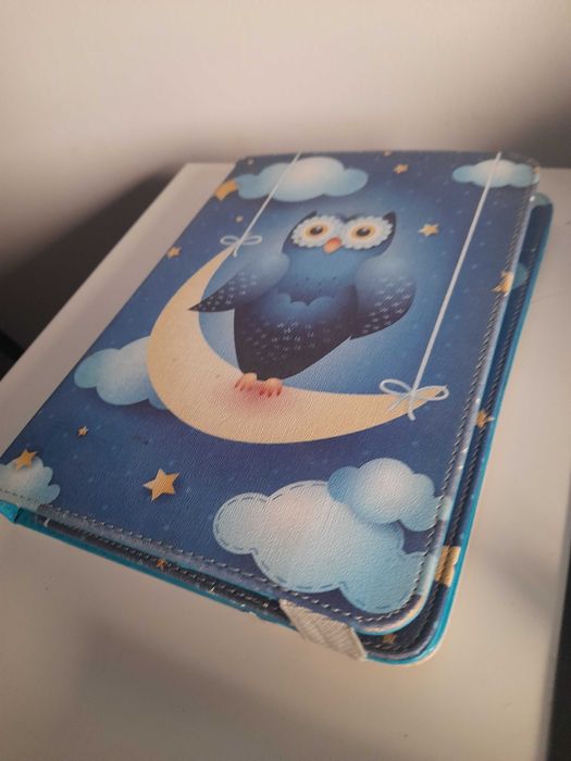 Tablet a funcionar com capa424681405542584324