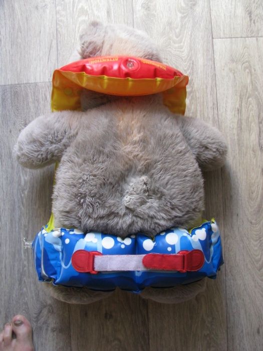 Детский плавательный жилет Starfish (Швейцария ) 18-25 кг (4-6 лет)