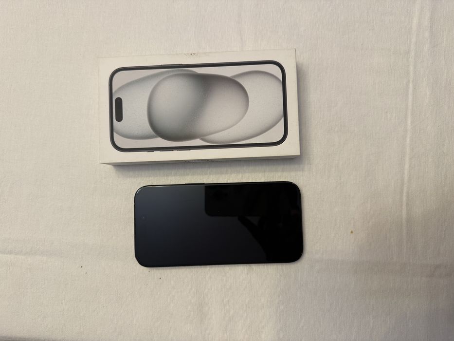 Vendo iphone 15 128 GB
