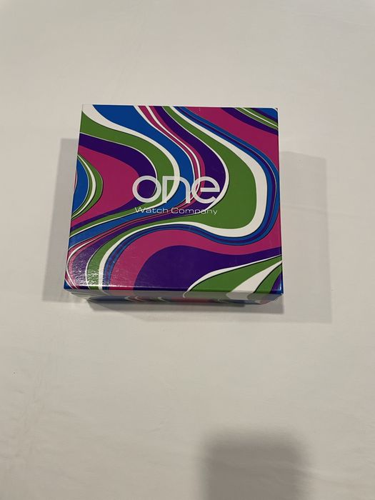 Relogio One Watch Company