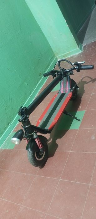 Продам Электросамокат