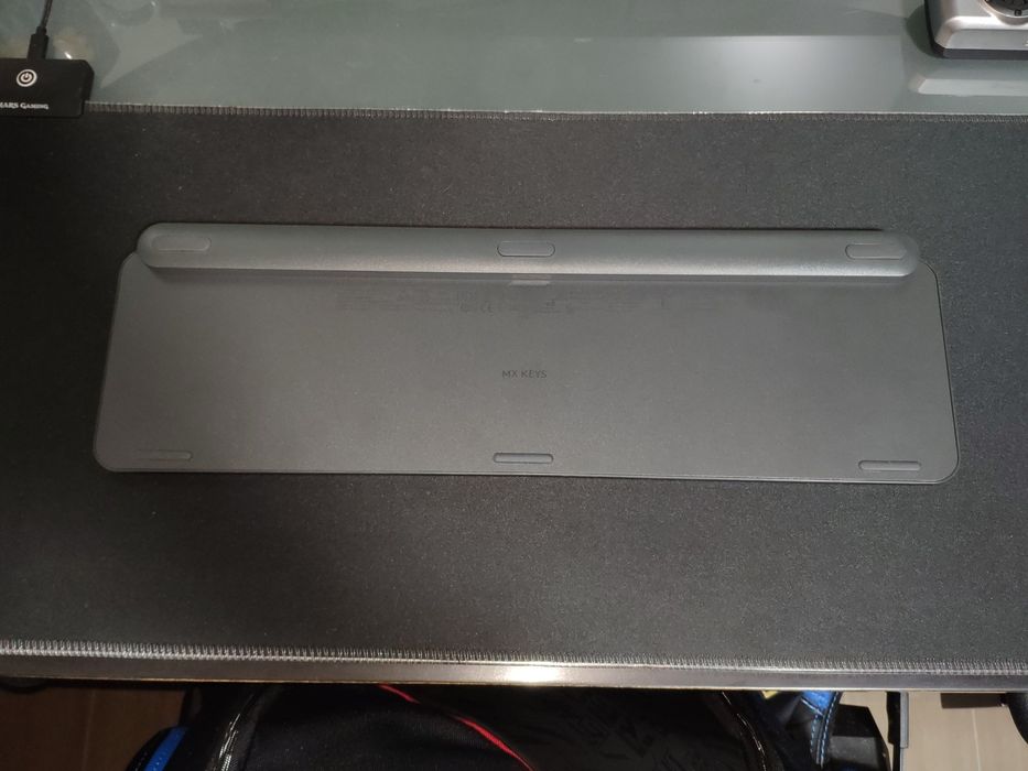 Logitech MX Keys - Como Novo