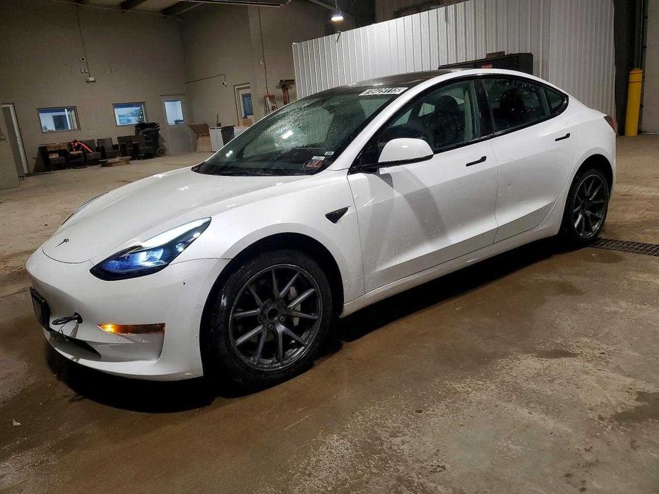 Бампер Tesla Model  M3 Розборка Тесла модель 3 Тесла 3