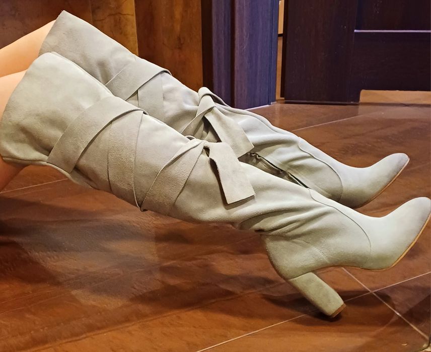 Kozaki Venezia 36, zamszowe, muszkieterki