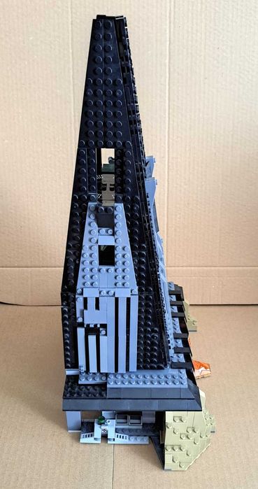 75251 Star Wars Castelo Darth Vader