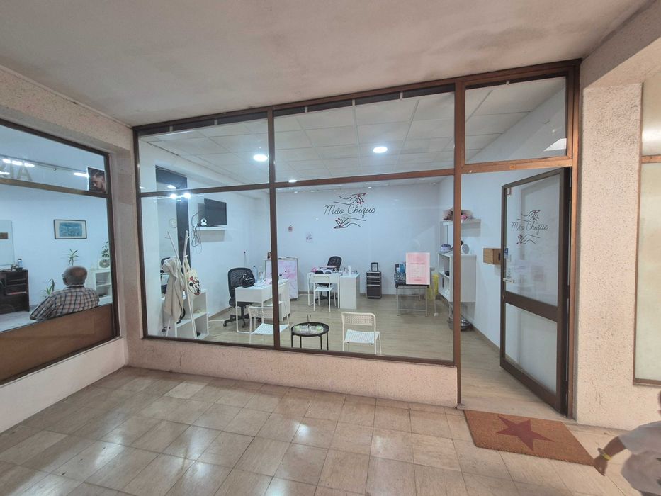 Arrendameto Espaco Comercial - Galeria, Centro de Matosinhos