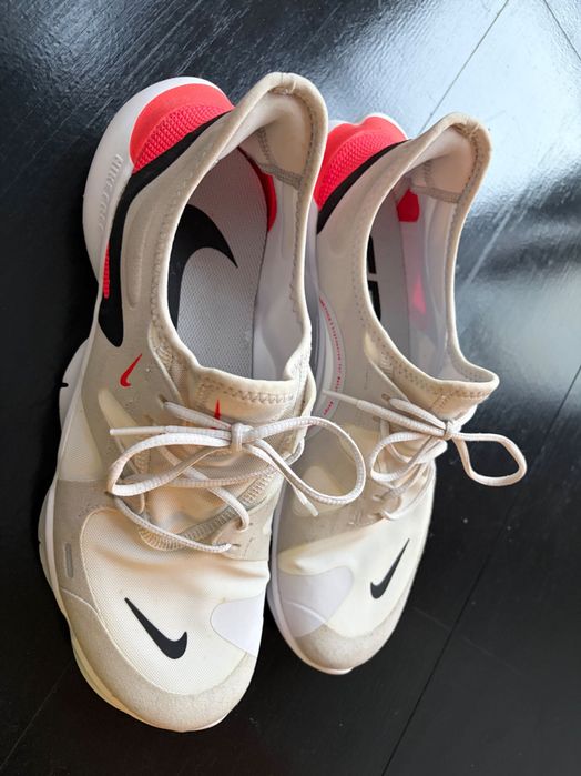 Tênis NIKE Free Novo em 45