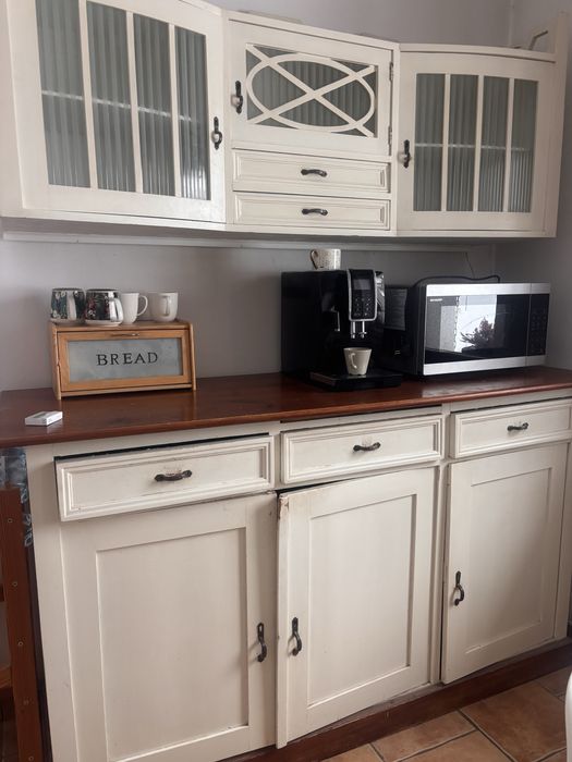 Piekny oryginalny drewniany kredens rustykalny, prowansalski