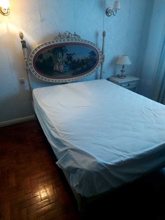 Cama Individual Vintage com Cabeceira