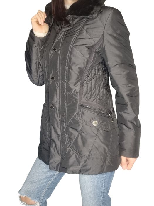 Ciepłą Czarna stylowa ocieplana kurtka Gerry Weber rozmiar S/M 36/38