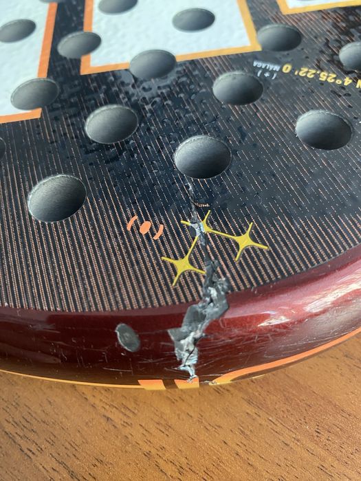 Ремонт ракеток для Падел тенісу ( Ракетки Падел)