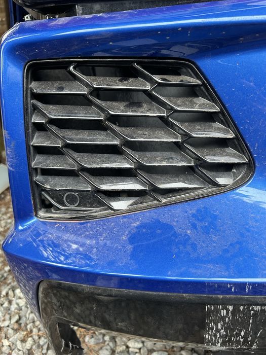 Chevrolet corvette c8 lewa kratka tylnego zderzaka tył wlot