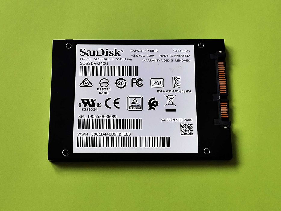 SSD 240GB SanDisk PLus