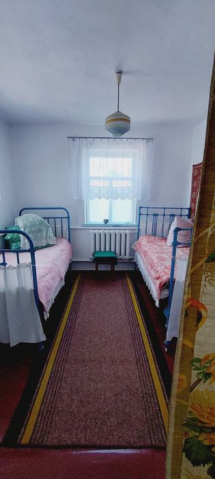 Будинок  70 кв.м, смт Буки, біля Буцького каньону, земля 48 соток, Черкаська обл., Уманський р,н