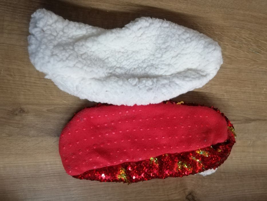 Kapcie z barankiem