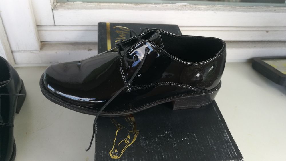 Emel buty lakierki młodzieżowe,Nowe