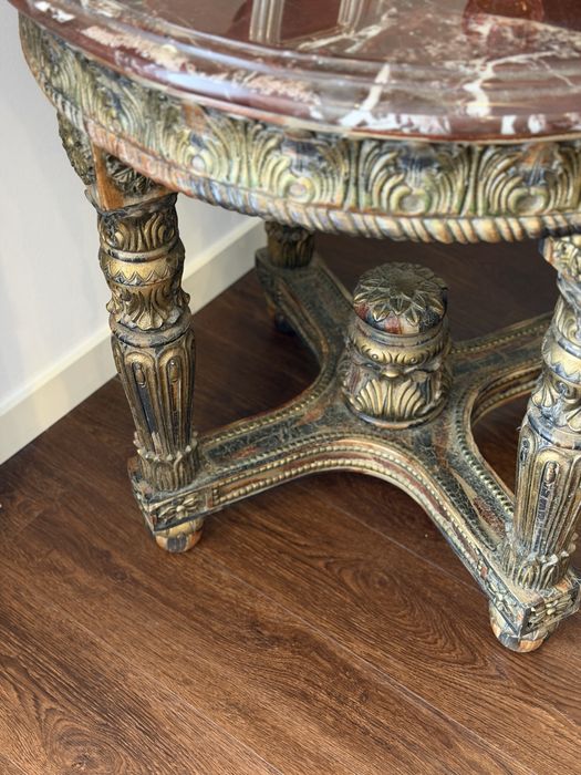 Mesa redonda estilo louis xvi