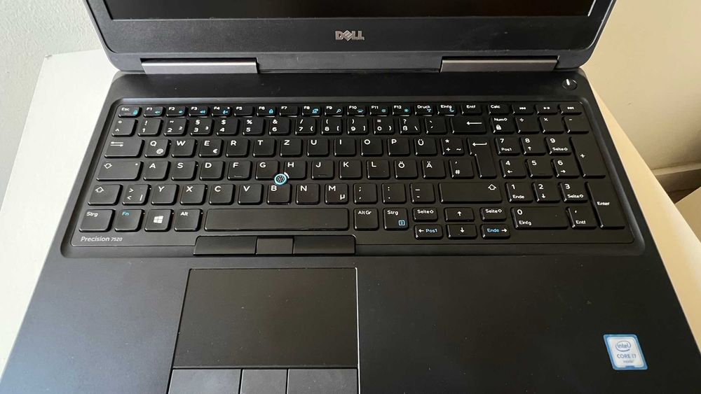 Portátil Dell Precision 7520 | Workstation Gama Profissional | i7-6820HQ | 32GB RAM | SSD 512GB | NVIDIA Quadro M2200 | Full HD 15.6" Notebook Laptop