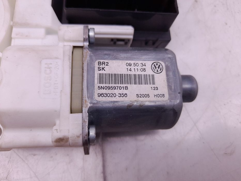 Motor vidro frente esquerdo VOLKSWAGEN Tiguan (5N)