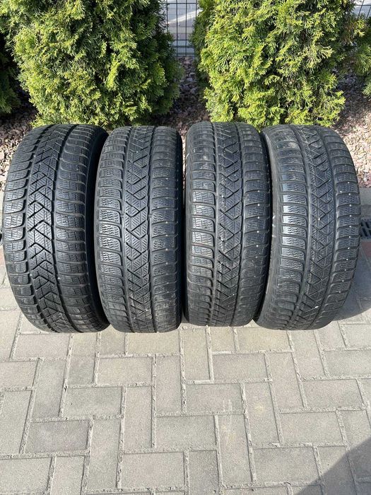 Шини 215/55 R17 94H Pirelli Rotation Winter Sottozero3