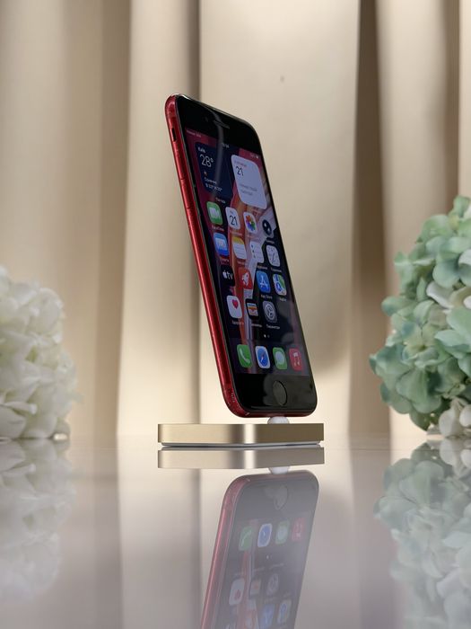 Чудовий iPhone SE-2020 128GB Product RED (Магазин Гарантія)