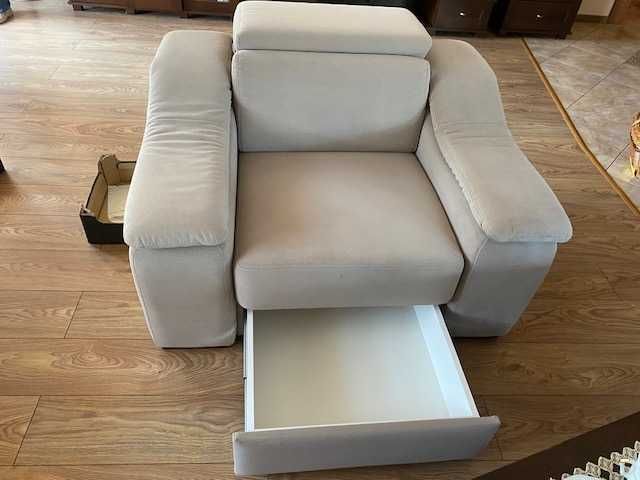 Sofa + fotel ze składanymi zagłówkami