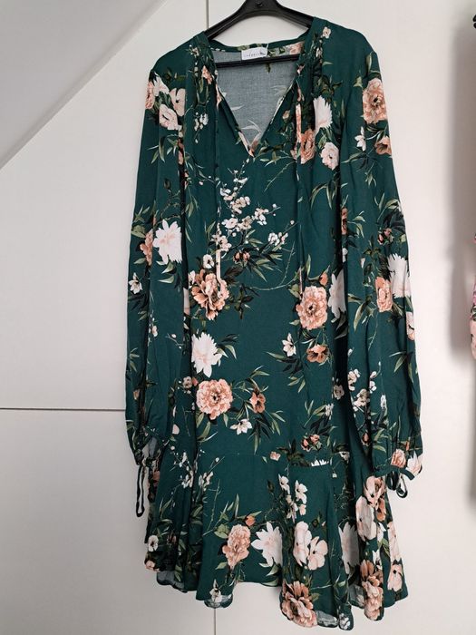 Sukienka r M / L