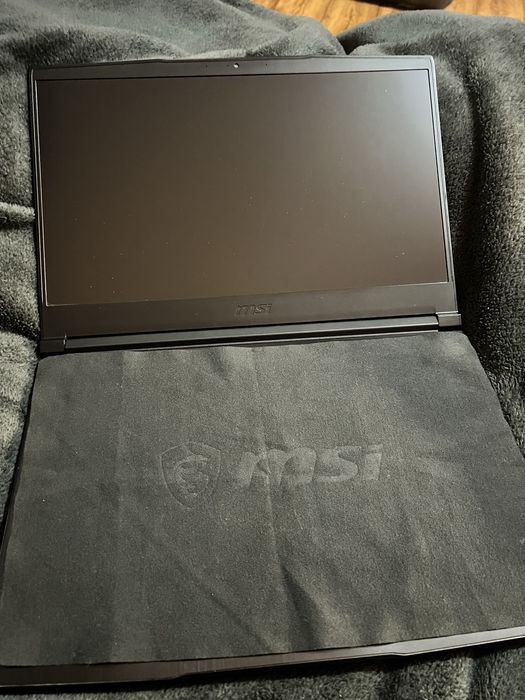 MSI GF63 8RC | i5-8300H | GTX 1050 | 16GB RAM | 128GB + 1TB | komplet