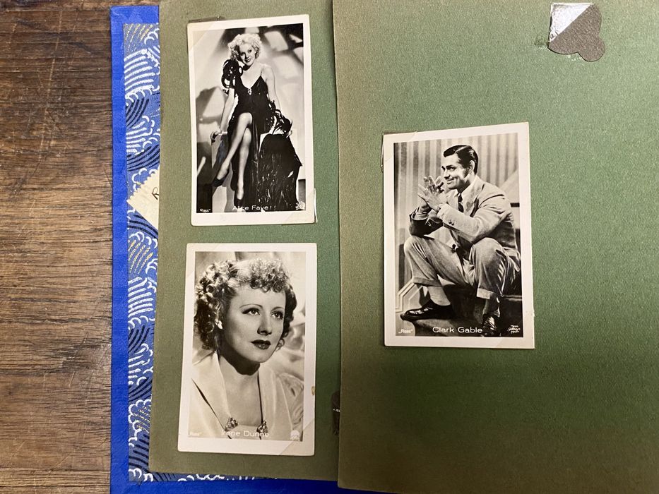 Álbum de fotografia de Actores de Hollywood 1939 , Antiguidade.