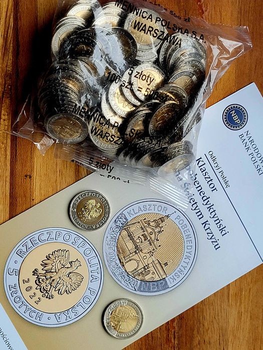 Moneta 5 ZŁ Klasztor pobenedyktyński na Świętym Krzyżu z folderem