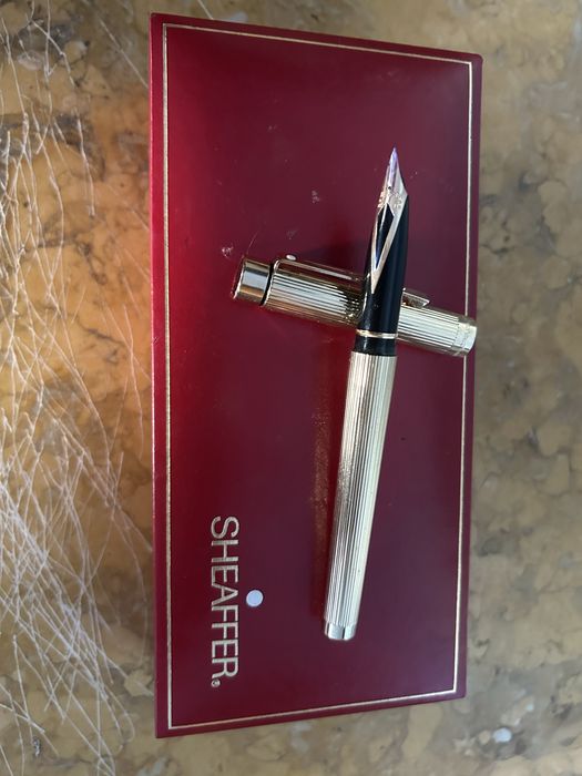 Caneta sheaffer banhada a ouro