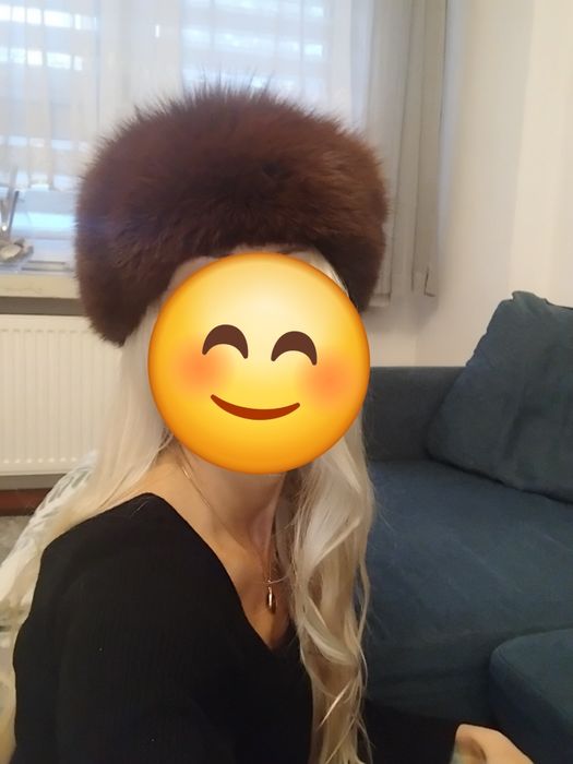 Czapka z futra, od kuśnierza, naturalna