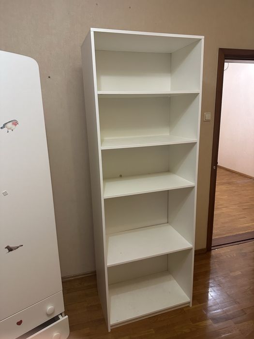 Дитячий стілаж гарний стан